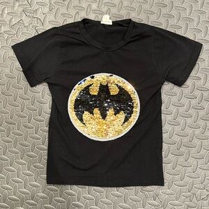 Flip sequins superhero 4T 110cm tee- like new